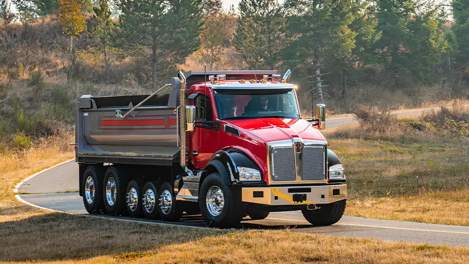 super-dump-truck-kenworth A Kenworth T880 super dump truck